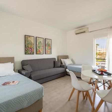 Kalligeom Apartment แอร์ซอนิสซอส ภายนอก รูปภาพ