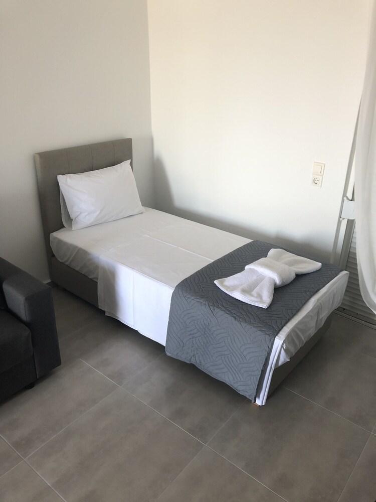 Kalligeom Apartment แอร์ซอนิสซอส ภายนอก รูปภาพ